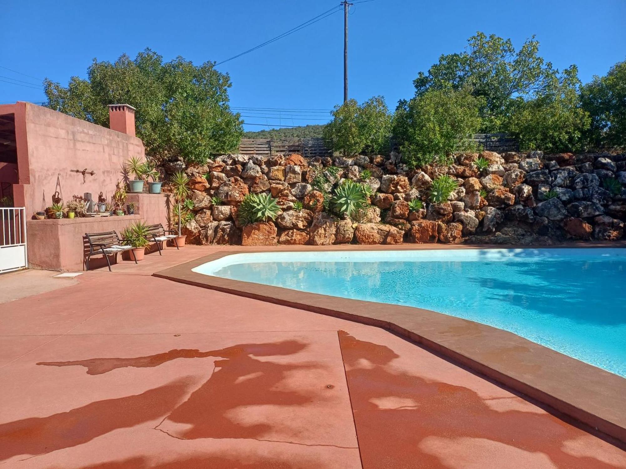Quinta do Baquenéu- Sitio das Cortes Cortes  Extérieur photo